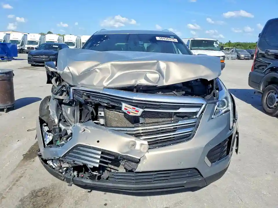 1GYKNCRS2JZ141210 2018 CADILLAC XT5-4