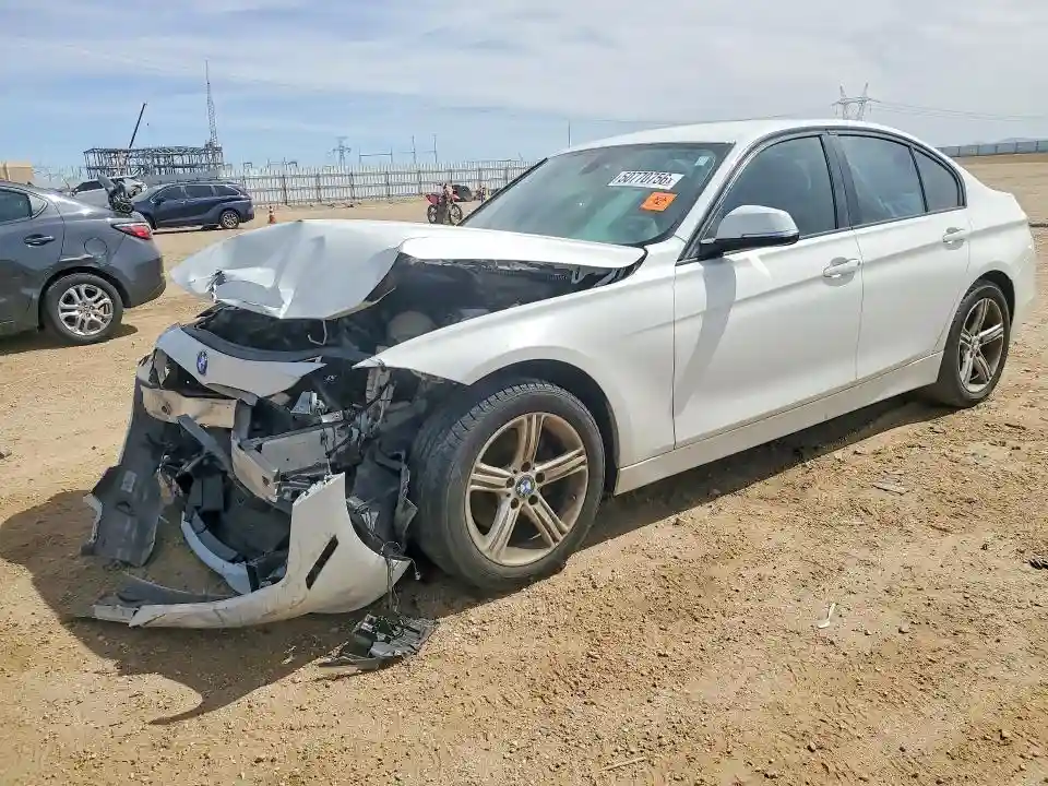 WBA3C1C59EK106943 2014 BMW 3 SERIES-0