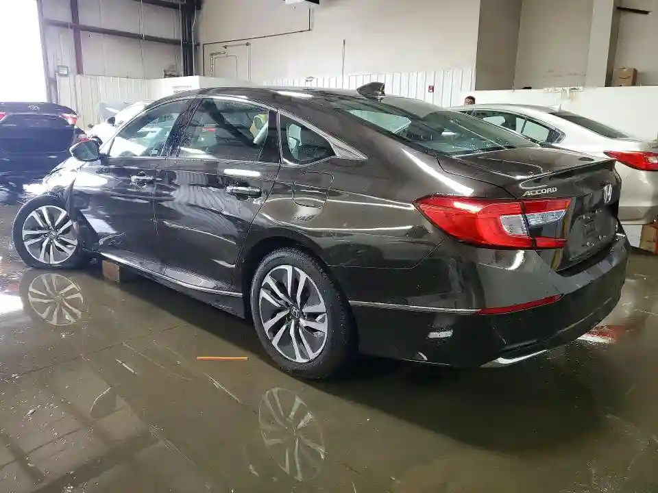 1HGCV3F90JA008425 2018 HONDA ACCORD-1