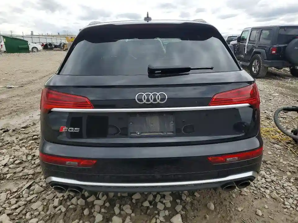 WA1B4AFY0P2026784 2023 AUDI SQ5-5