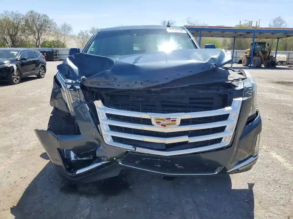 1GYS4BKJ3KR155147 2019 CADILLAC ESCALADE-4