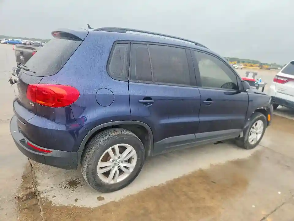 WVGAV7AX1GW612981 2016 VOLKSWAGEN TIGUAN-2