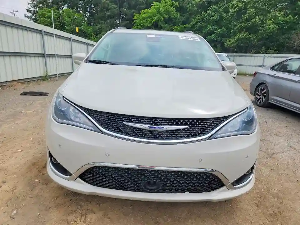 2C4RC1EG3KR604905 2019 CHRYSLER PACIFICA-4