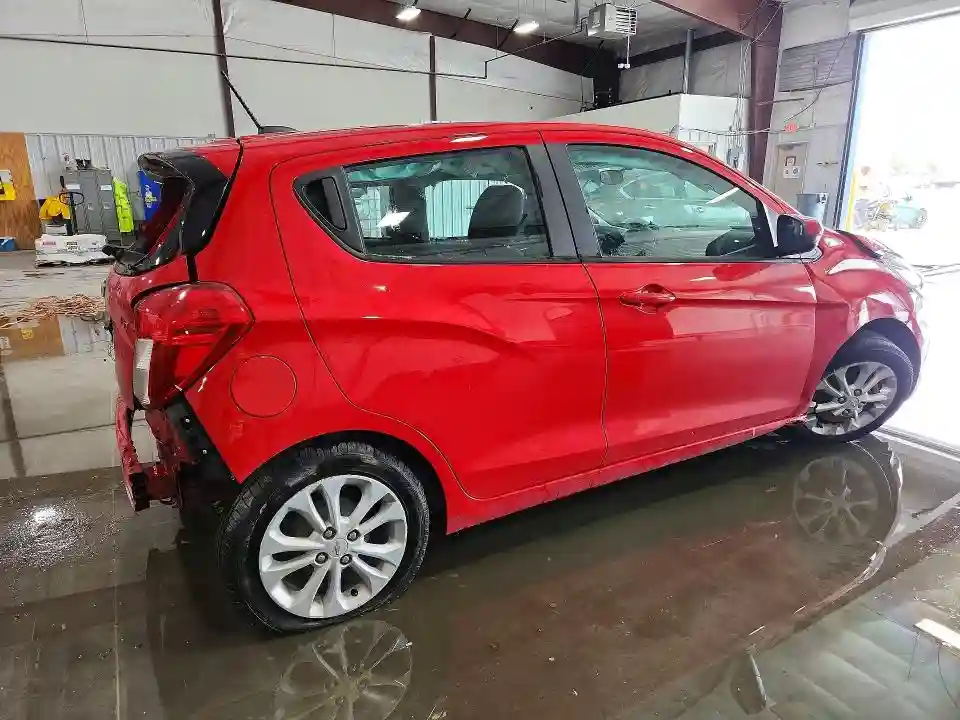 KL8CD6SA5MC746600 2021 CHEVROLET SPARK-2