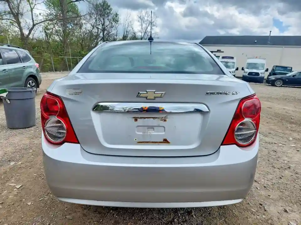 1G1JC5SG5F4203351 2015 CHEVROLET SONIC-5