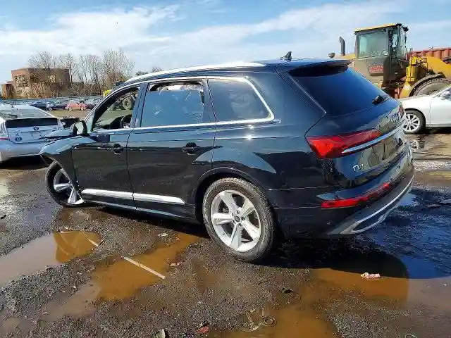 WA1LCBF79PD017896 2023 AUDI Q7-1