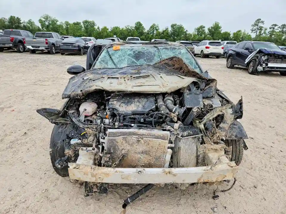 KNAG44J87T5409485 2026 KIA K5-4