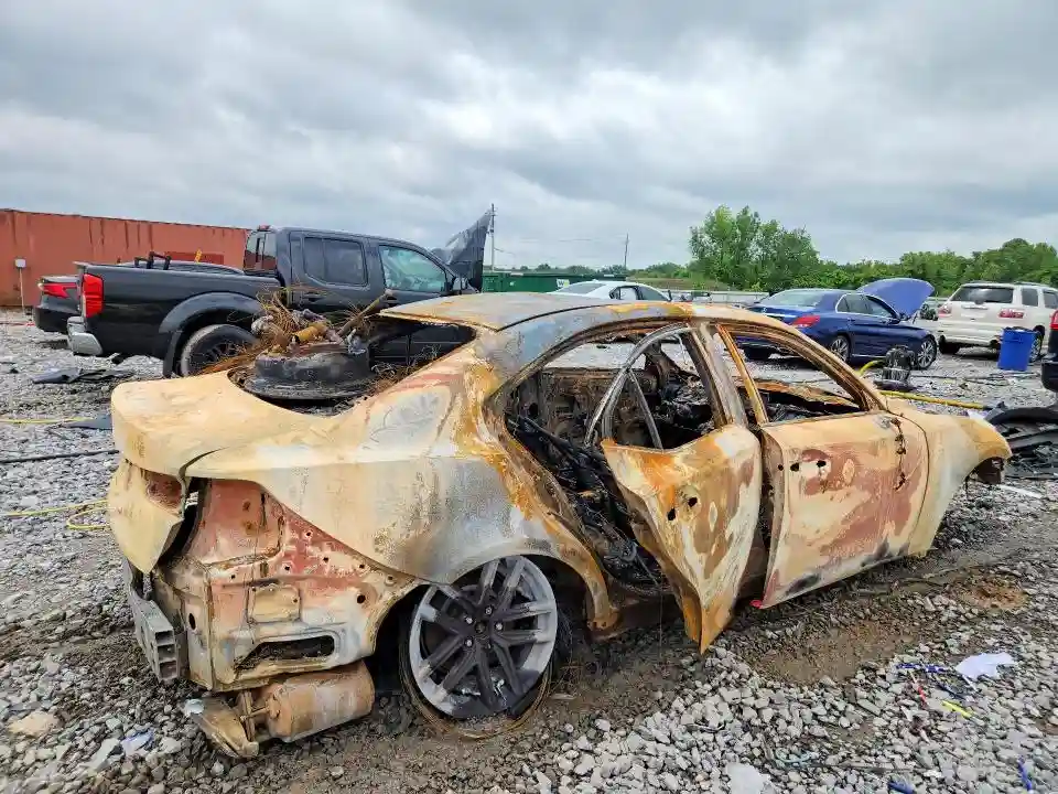 JTHBA1D20J5082788 2018 LEXUS IS-2