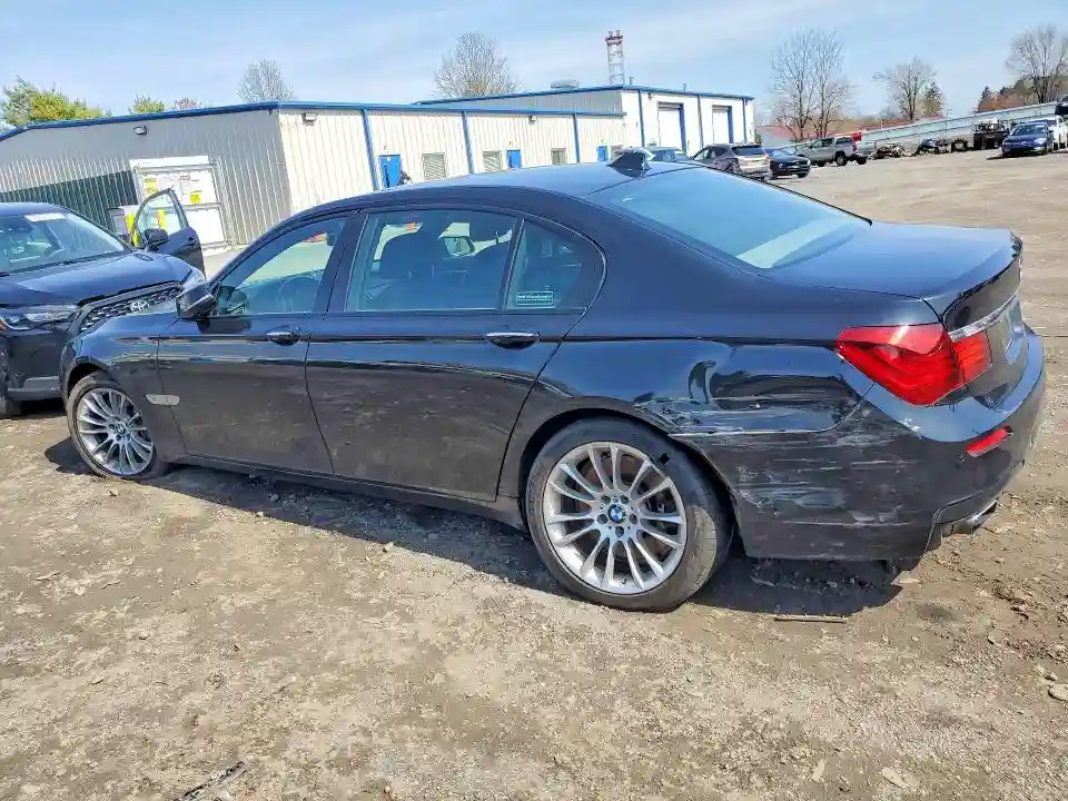 WBAYE8C54ED134596 2014 BMW 7 SERIES-1
