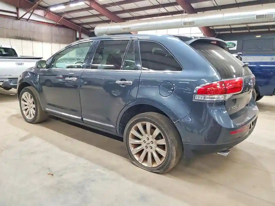 2LMDJ8JK6DBL36298 2013 LINCOLN TOWNHOUSE MKX-1