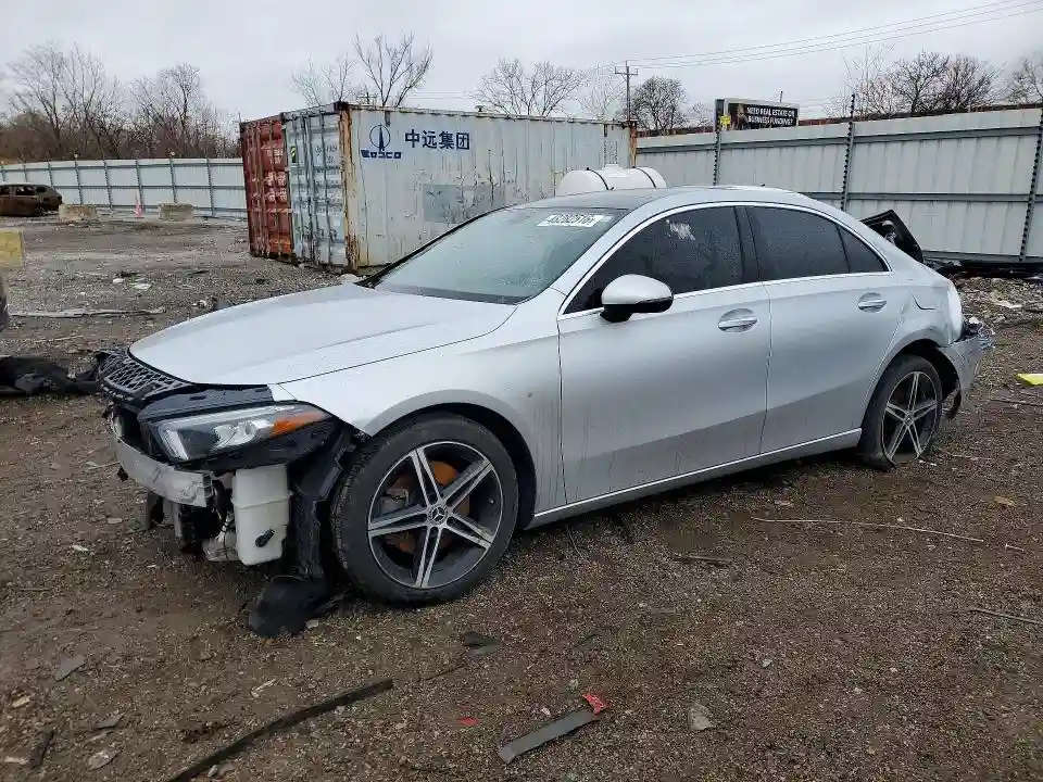 W1K3G4FB2LJ213786 2020 MERCEDES-BENZ A-CLASS-0
