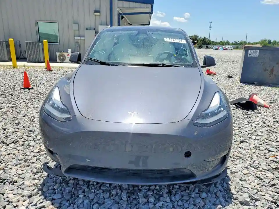 7SAYGDEEXPF619620 2023 TESLA MODEL Y-4