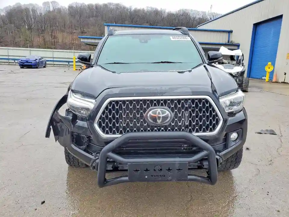 5TFCZ5AN3JX122063 2018 TOYOTA TACOMA-4