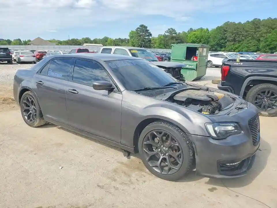 2C3CCABG8KH550618 2019 CHRYSLER 300-3