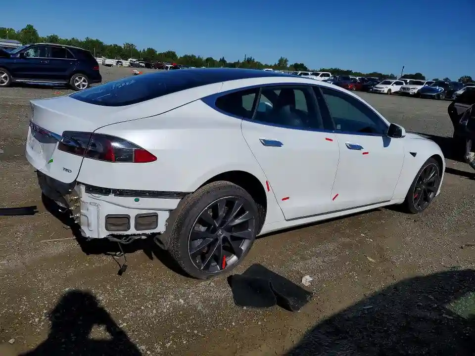 5YJSA1E20JF281337 2018 TESLA MODEL S-2