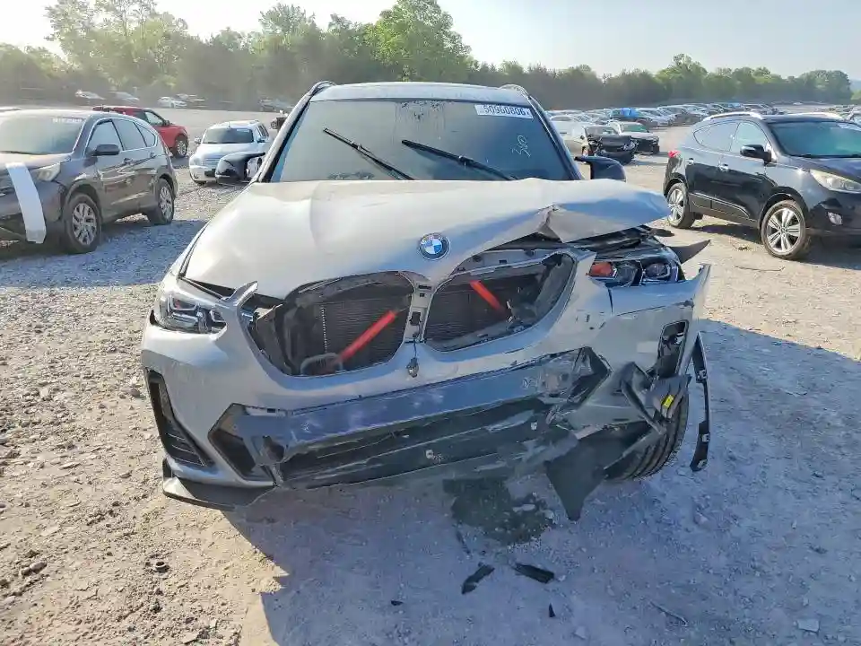 5UX83DP00N9L05443 2022 BMW X3-4