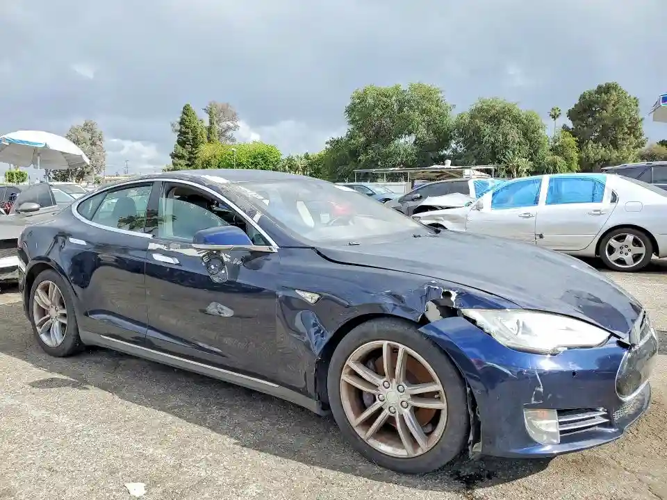 5YJSA1H14FF080616 2015 TESLA MODEL S-3