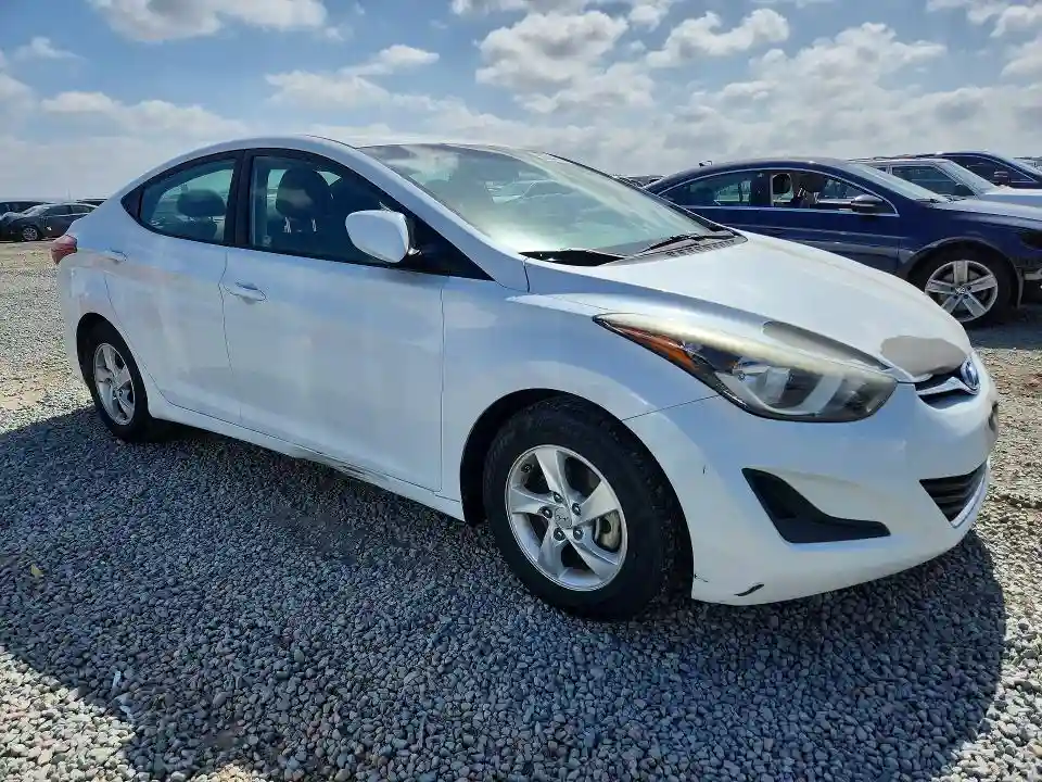 5NPDH4AE5FH573404 2015 HYUNDAI ELANTRA-3