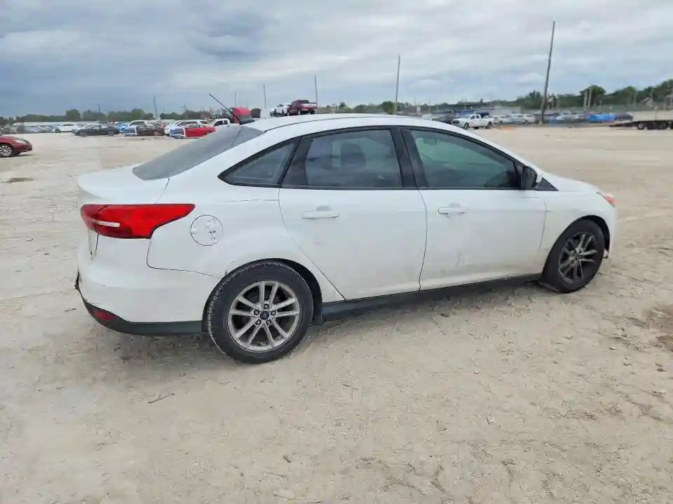 1FADP3F23JL214896 2018 FORD FOCUS-2