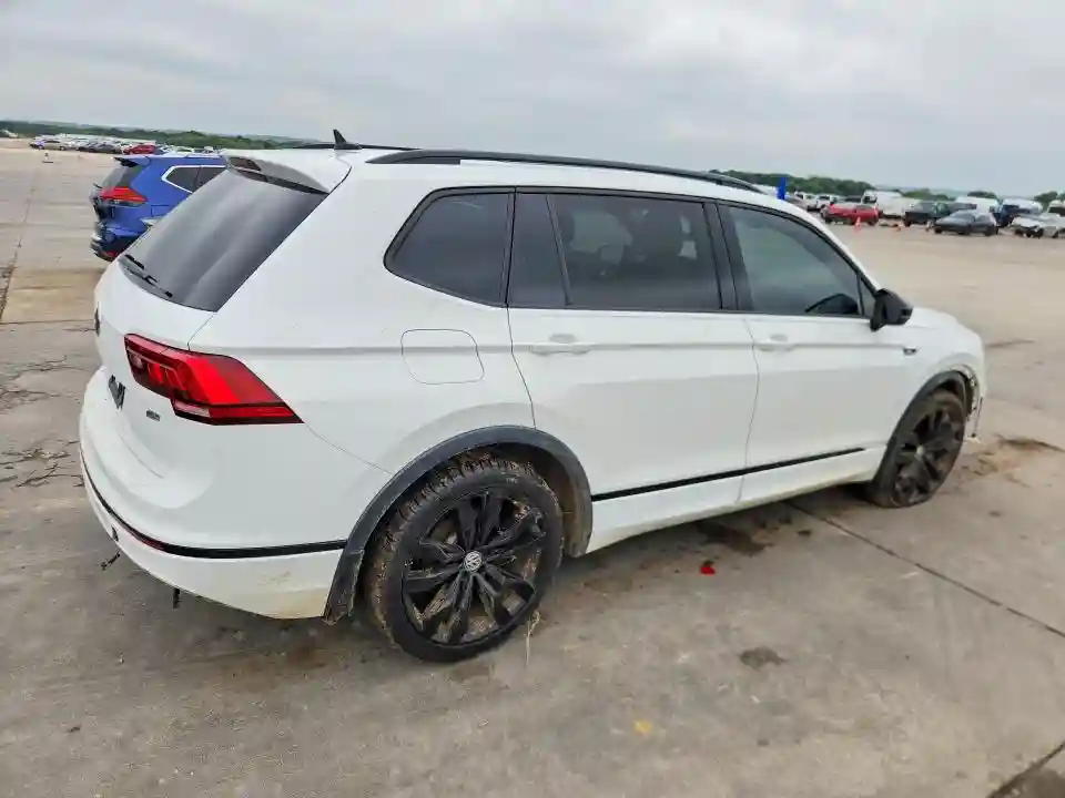 3VV3B7AX7MM116750 2021 VOLKSWAGEN TIGUAN-2