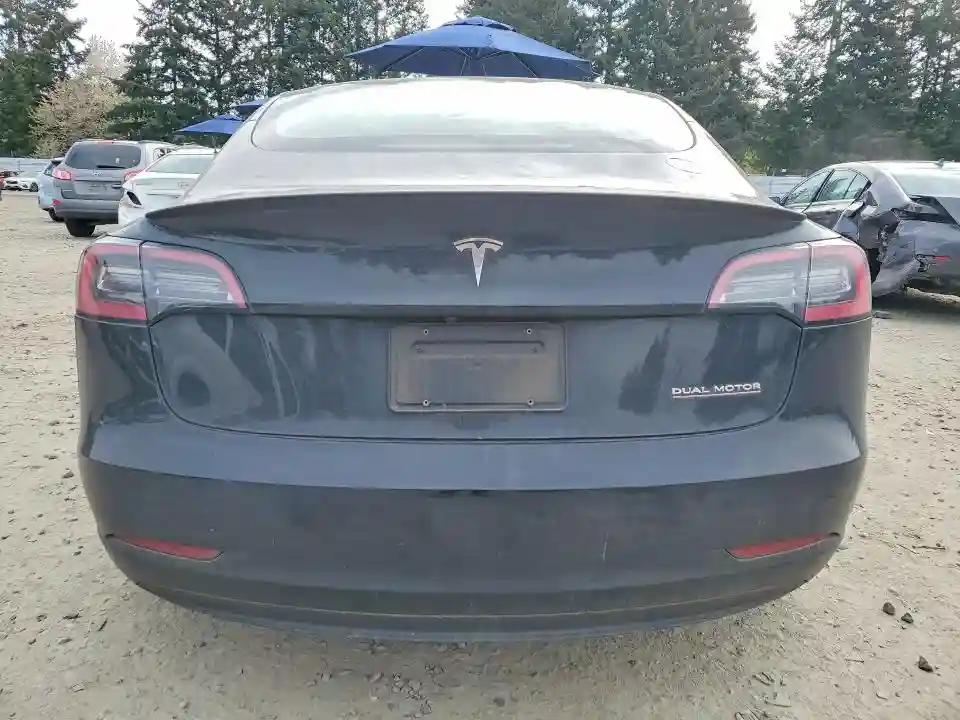 5YJ3E1EC5PF405080 2023 TESLA MODEL 3-5