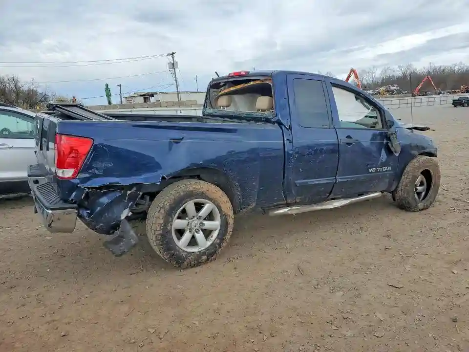 1N6AA0CC0BN323216 2011 NISSAN TITAN-2