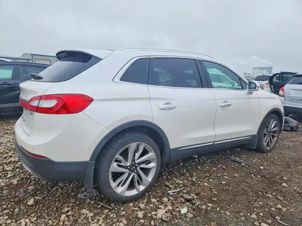 2LMPJ6LP5HBL18388 2017 LINCOLN MKX-2