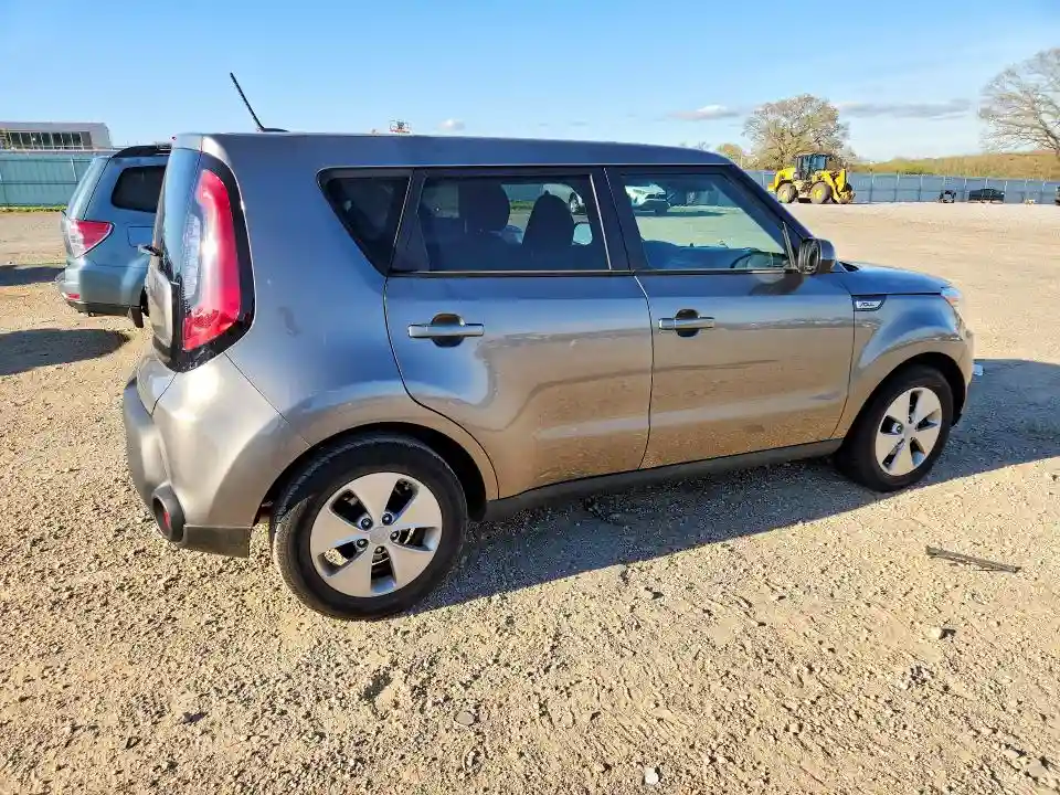KNDJN2A26G7409347 2016 KIA SOUL BASE-2
