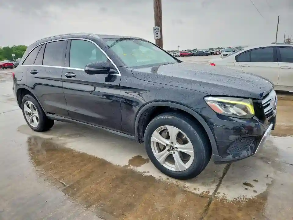 WDC0G4JBXJV091716 2018 MERCEDES-BENZ GLC-CLASS-3
