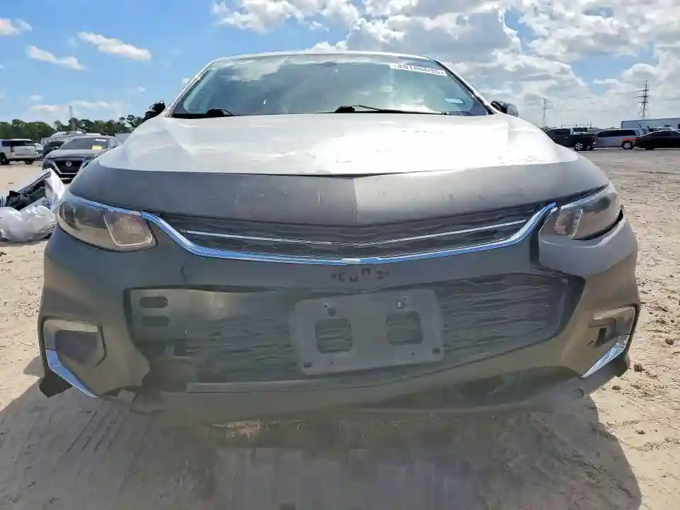 1G1ZD5ST0JF162802 2018 CHEVROLET MALIBU-4