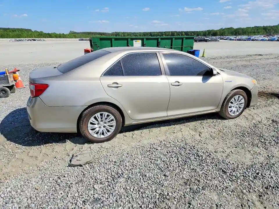 4T1BD1FK2DU089009 2013 TOYOTA CAMRY SOLA-2