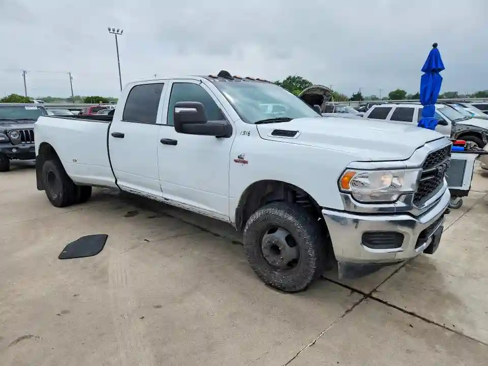 3C63RRGL3RG218876 2024 RAM 3500-3