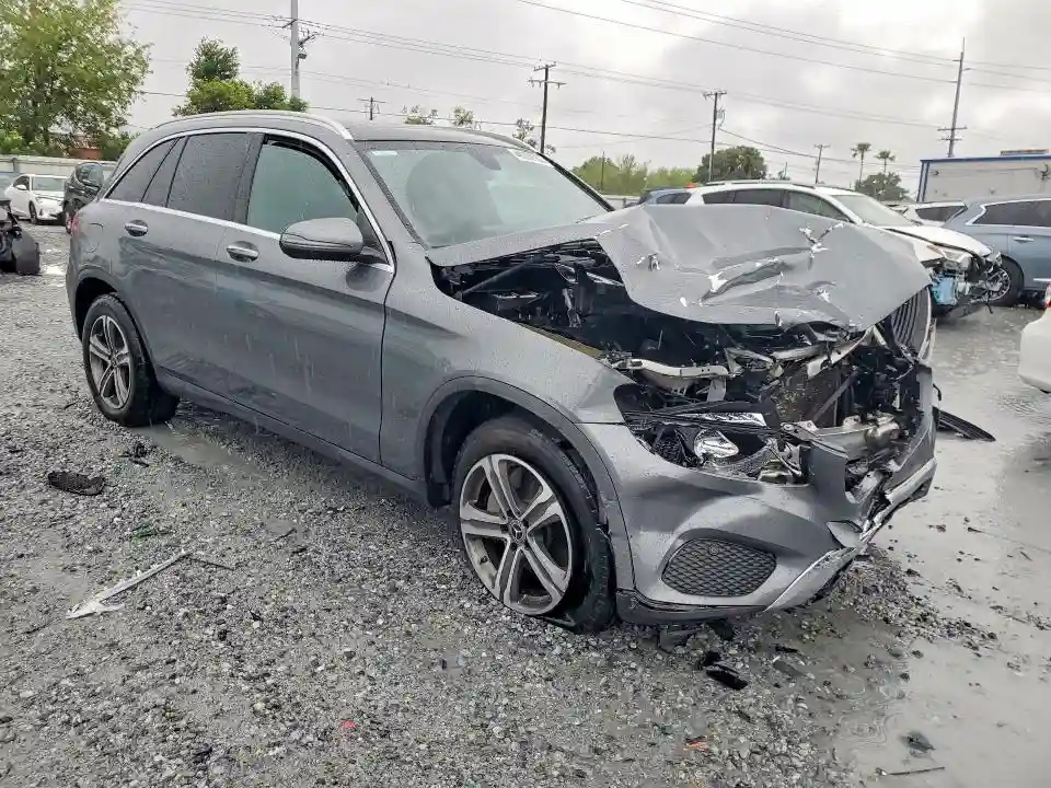 WDC0G4JB7KF667144 2019 MERCEDES-BENZ GLC-CLASS-3