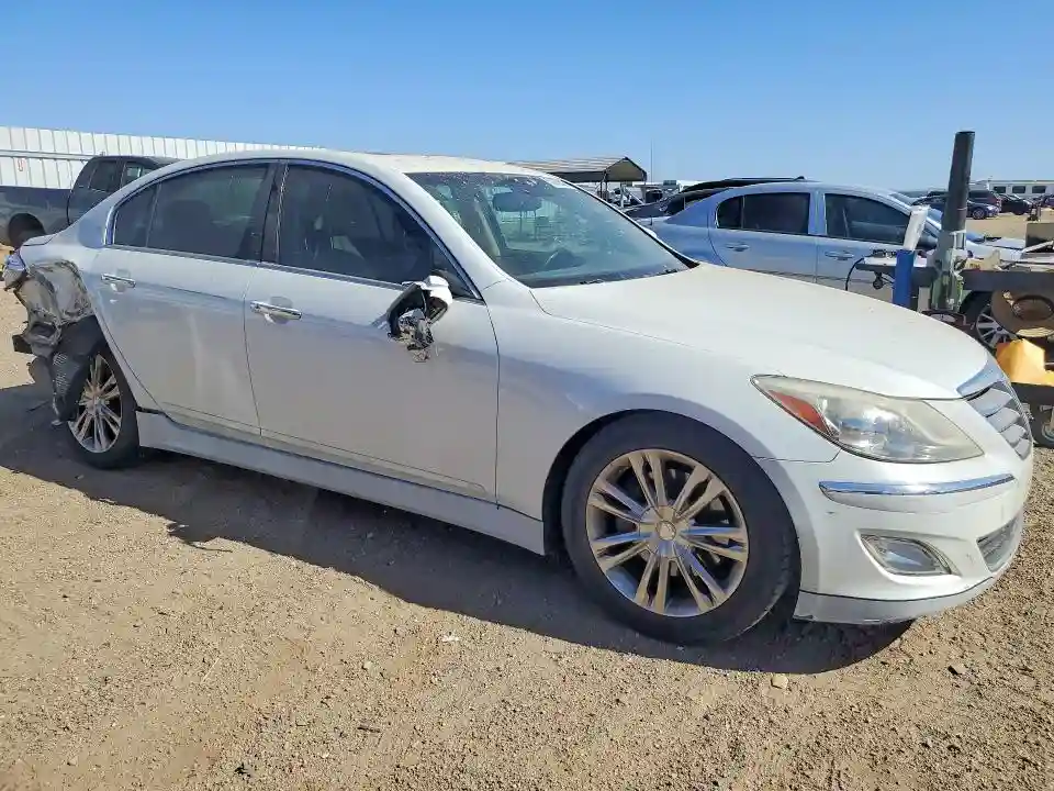 KMHGC4DD3CU151501 2012 HYUNDAI GENESIS-3