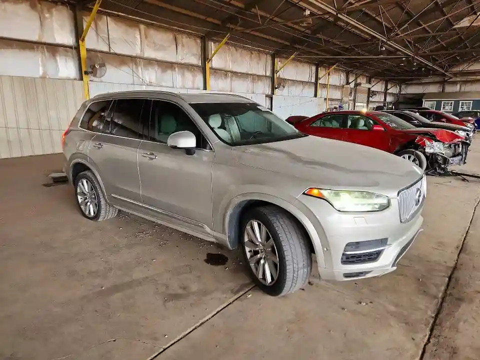 YV4BC0PLXG1048235 2016 VOLVO XC90-3