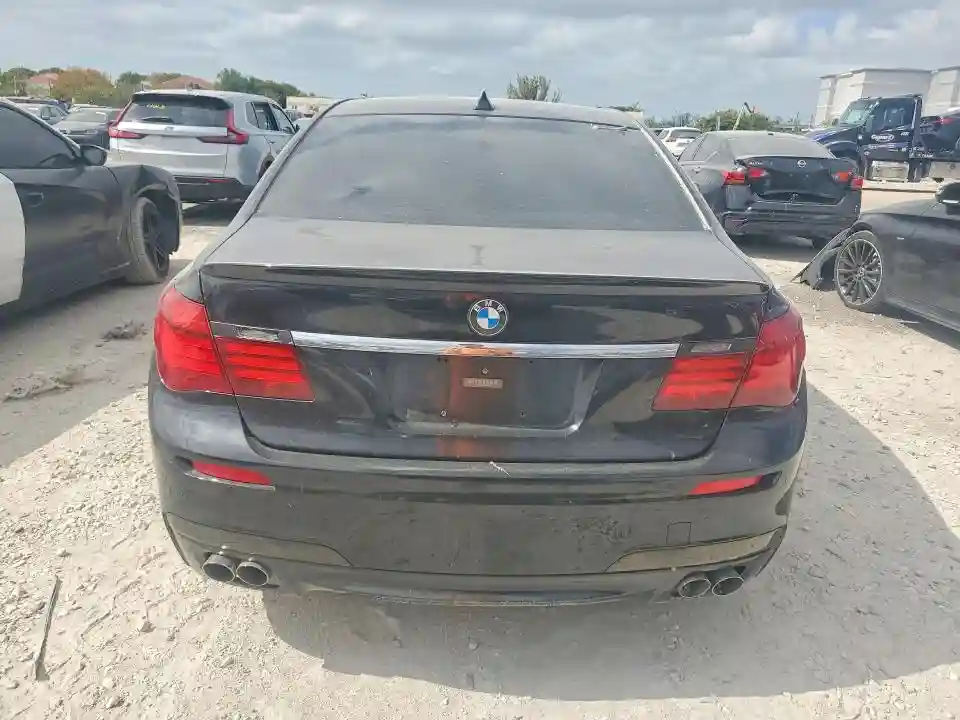 WBAYE8C51DD132853 2013 BMW 7 SERIES-5
