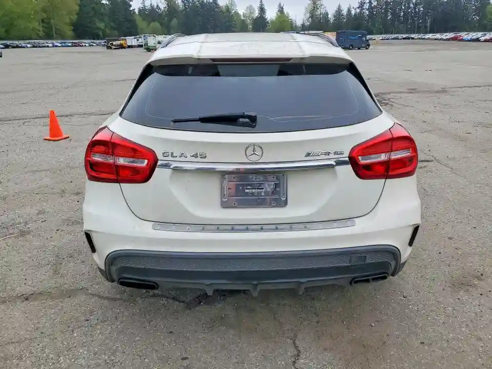 WDDTG5CBXFJ077471 2015 MERCEDES-BENZ GLA-CLASS-5