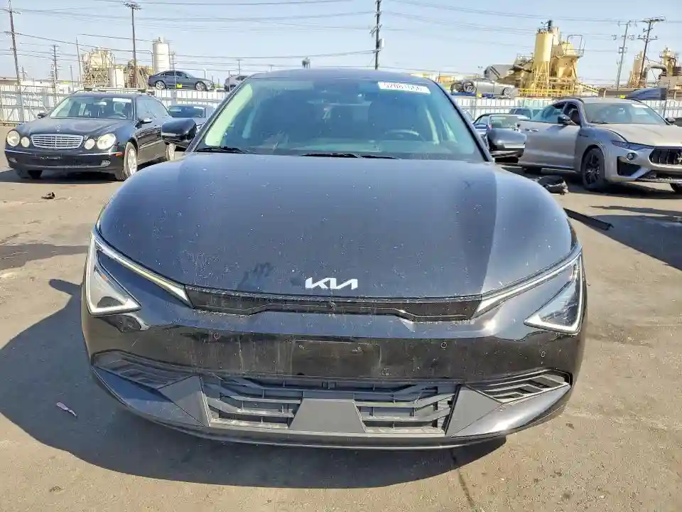 5XYC34JA4SG011535 2025 KIA ALL OTHER-4