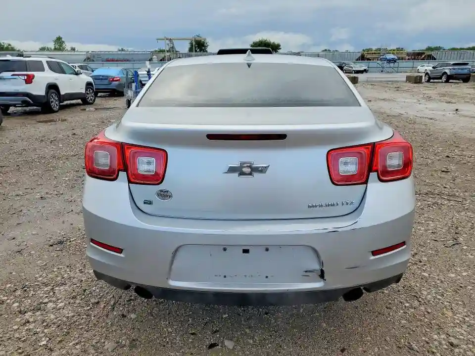 1G11E5SA6GF140658 2016 CHEVROLET MALIBU-5