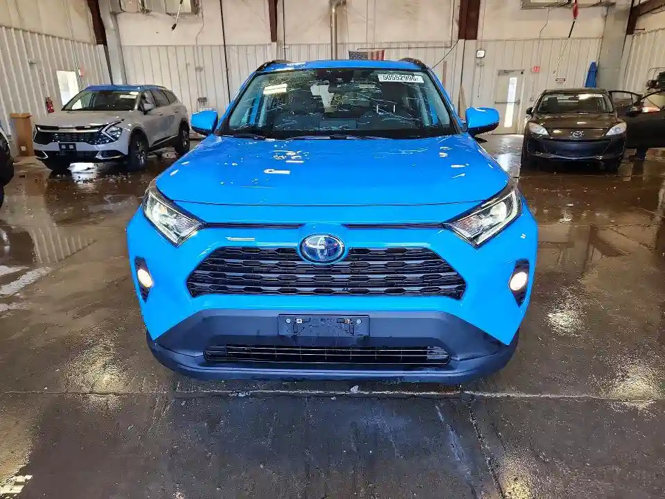 4T3R6RFV2MU007126 2021 TOYOTA RAV4-4