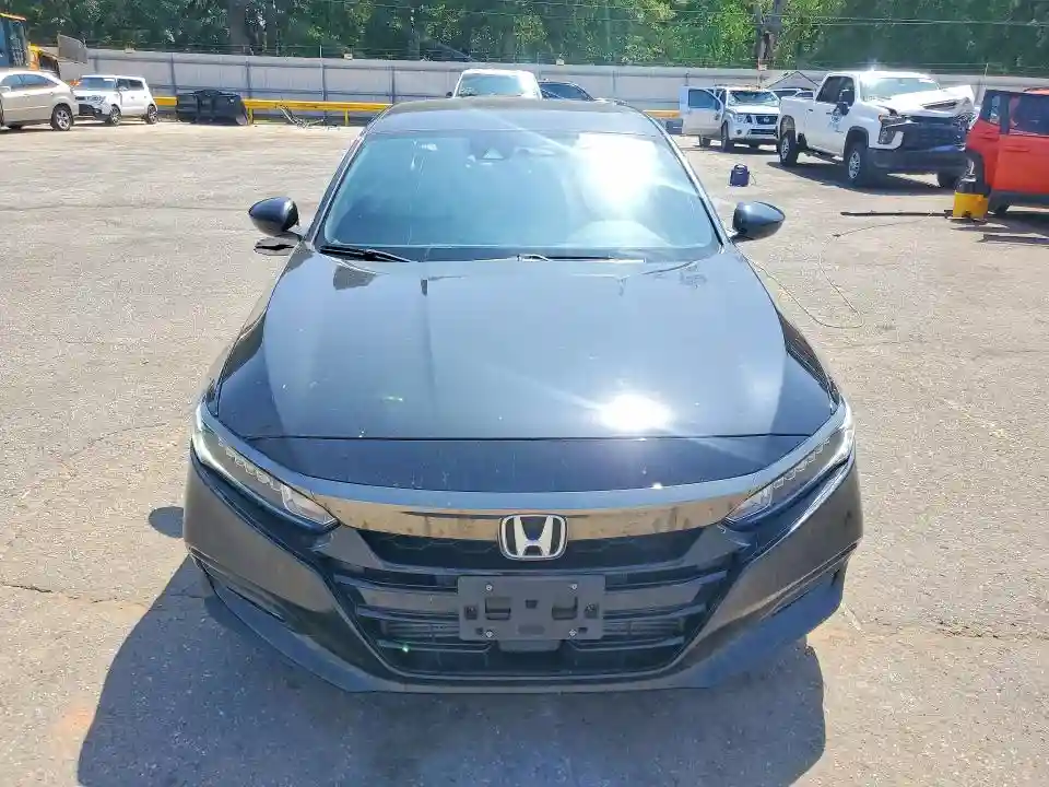 1HGCV1F39JA142947 2018 HONDA ACCORD-4