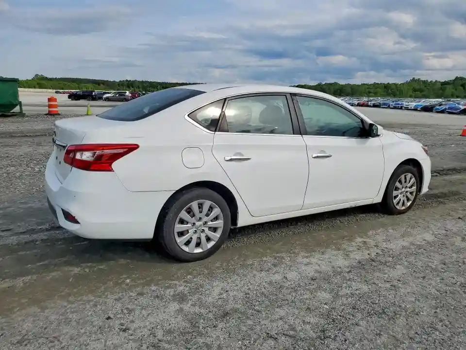 3N1AB7AP2JY339226 2018 NISSAN SENTRA-2