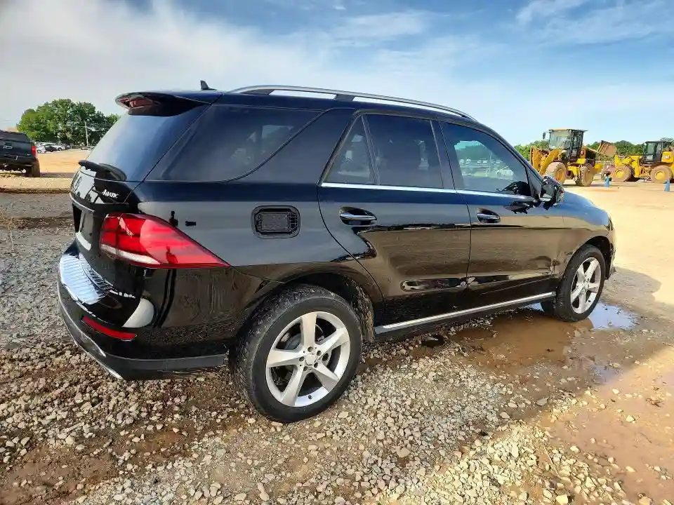 4JGDA0EB8GA792858 2016 MERCEDES-BENZ GLE-CLASS-2