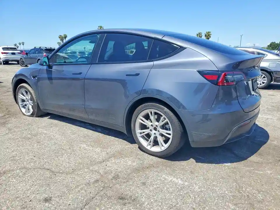 7SAYGDEE8PF908429 2023 TESLA MODEL Y-1