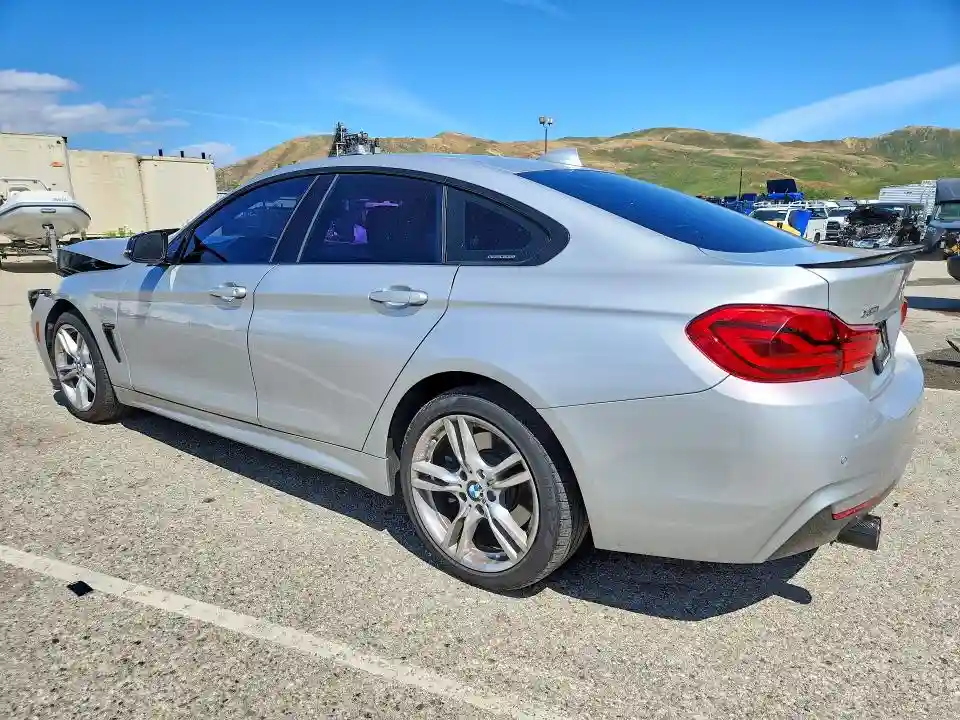 WBA4J3C54JBG96908 2018 BMW 4 SERIES-1