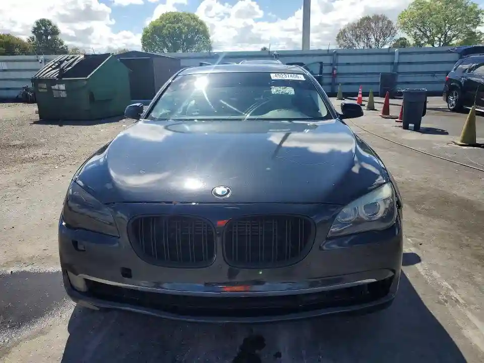 WBAKC8C57CC437645 2012 BMW 7 SERIES-4
