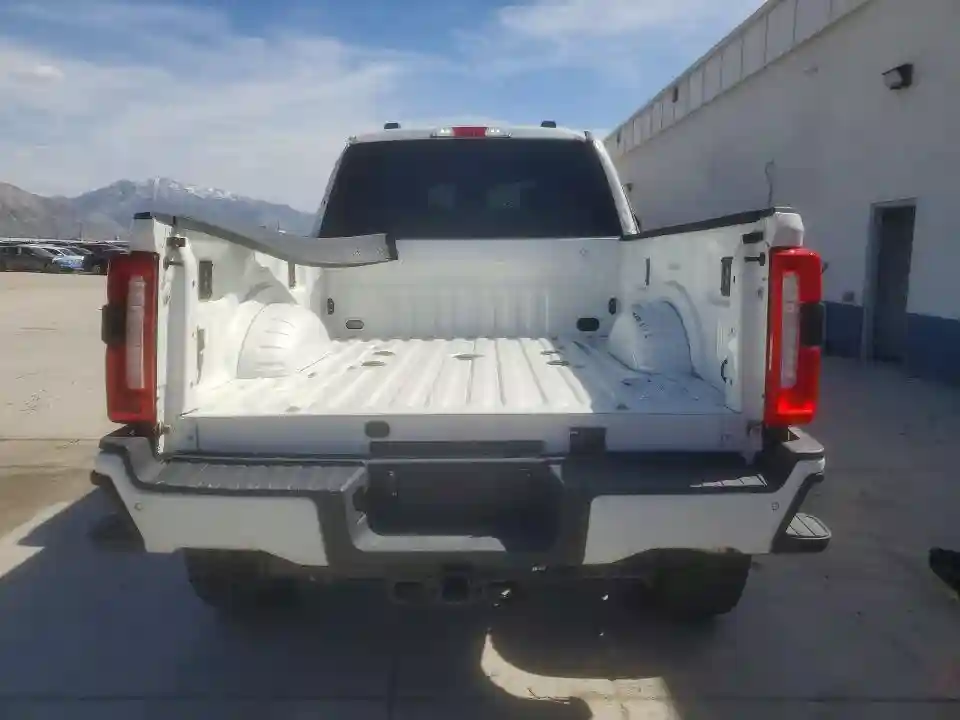 1FT8W3BT6REF94393 2024 FORD F350-5