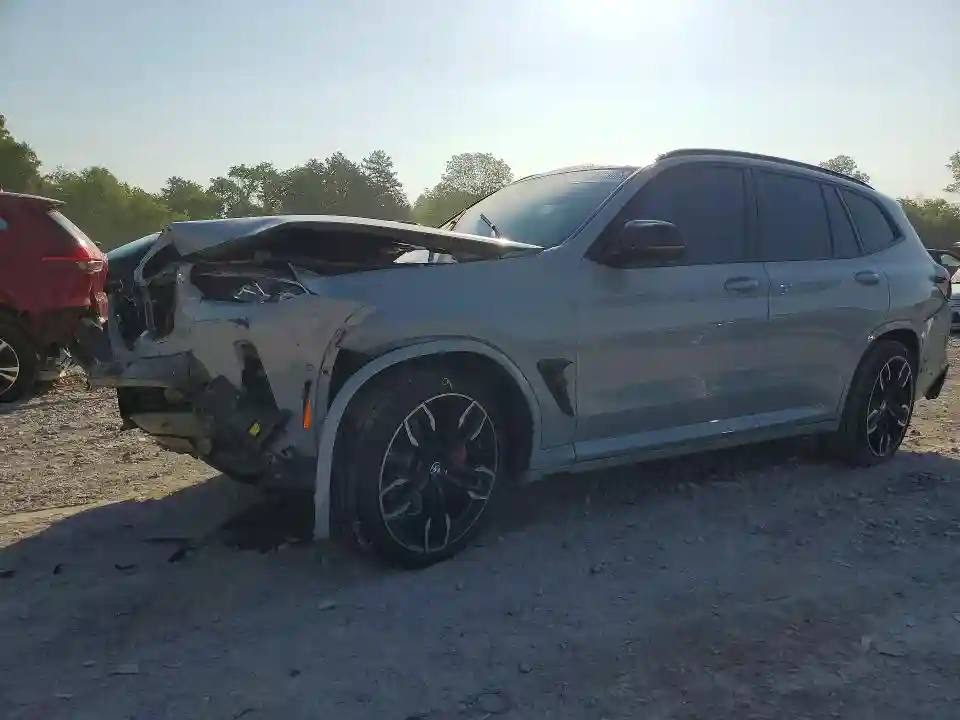 5UX83DP00N9L05443 2022 BMW X3-0