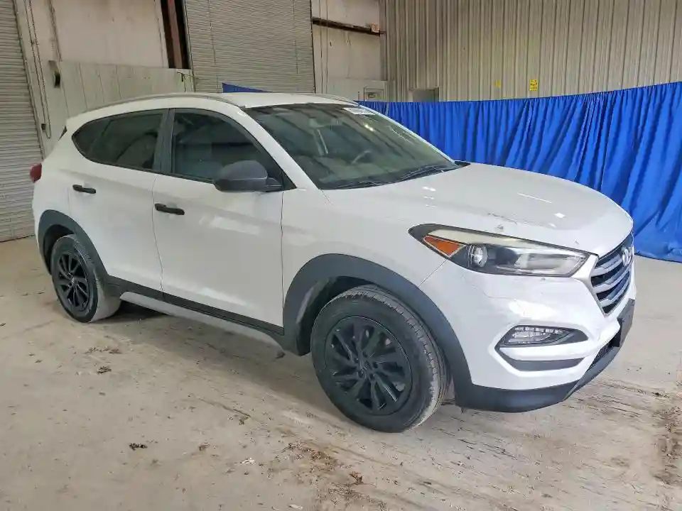 KM8J3CA48JU615478 2018 HYUNDAI TUCSON-3