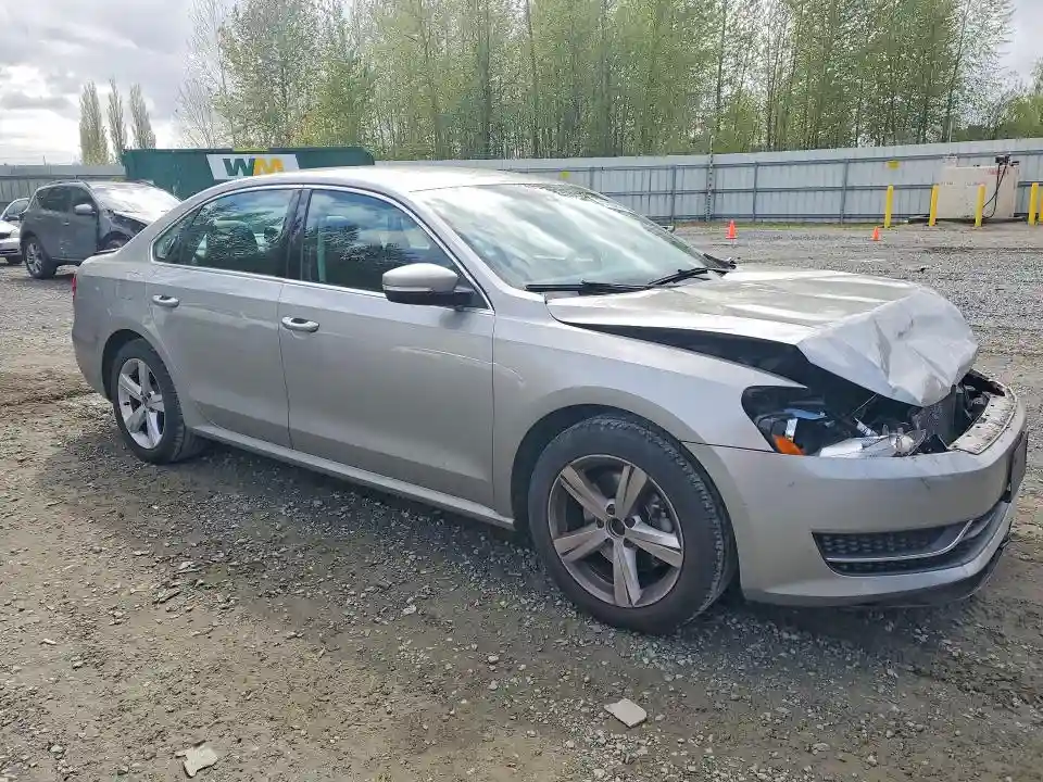 1VWBP7A32DC091778 2013 VOLKSWAGEN PASSAT-3